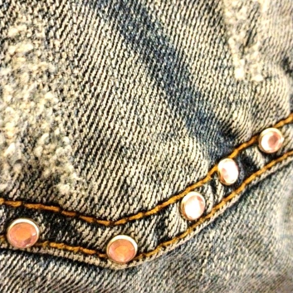 VNTG Marlow Original Blue Jeans Sz 26 3 Embellished Fancy Distress Straight Leg - Picture 8 of 16